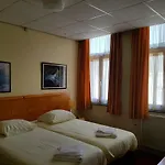 2000 Valkenburg 3*