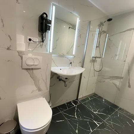 Hotel 2000 Valkenburg 3*