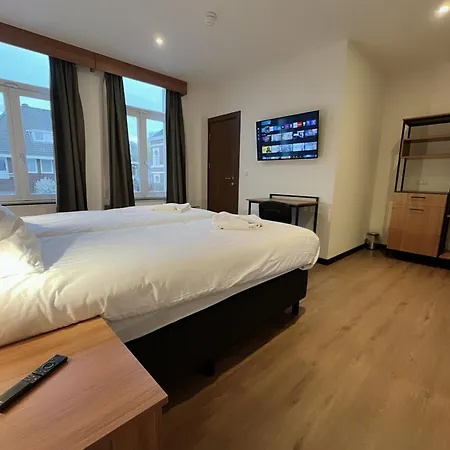2000 Valkenburg Hotel 3*