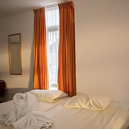 Ξενοδοχείο 2000 Valkenburg 3*