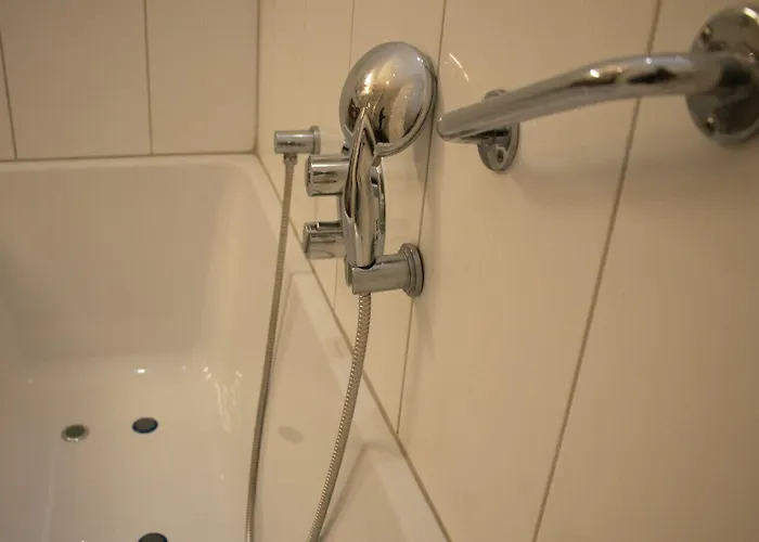 2000 Valkenburg Otel 3*