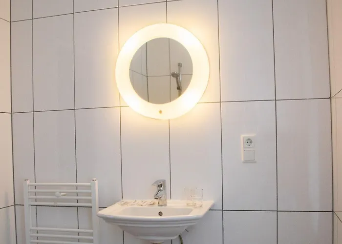 2000 Valkenburg Otel 3*